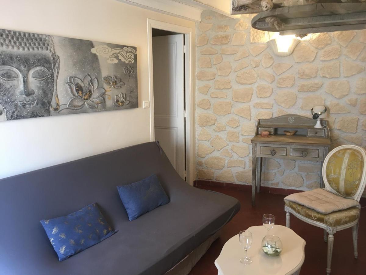 Appartement De Charme Suquet Канны Экстерьер фото